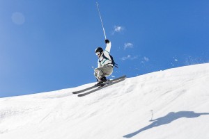 9游游戏官网-城市举办赛事观赛派对带动夜间经济发展——点燃城市夜色的新引擎
